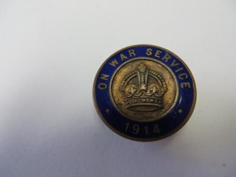 On War Service 1914 Lapel Badge