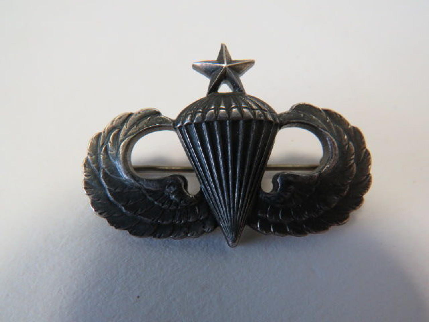 American Parachutist Silvered Chest Wings