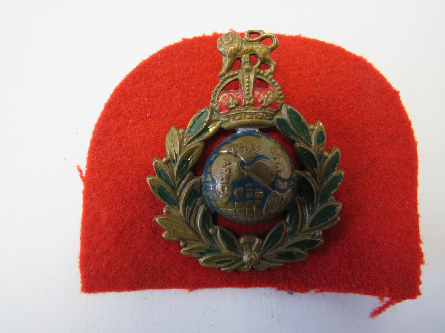 Royal Marines Cap Badge and Backing