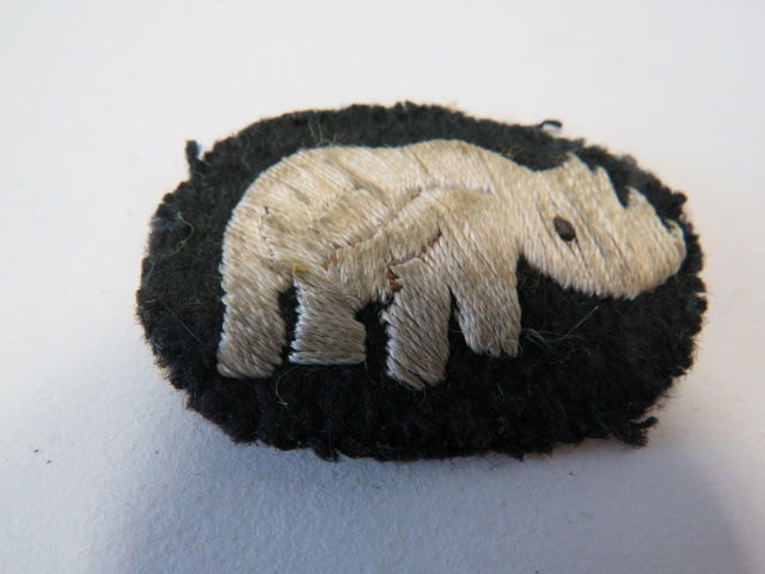 1st Armoured Division 1st Pattern Formation Badge