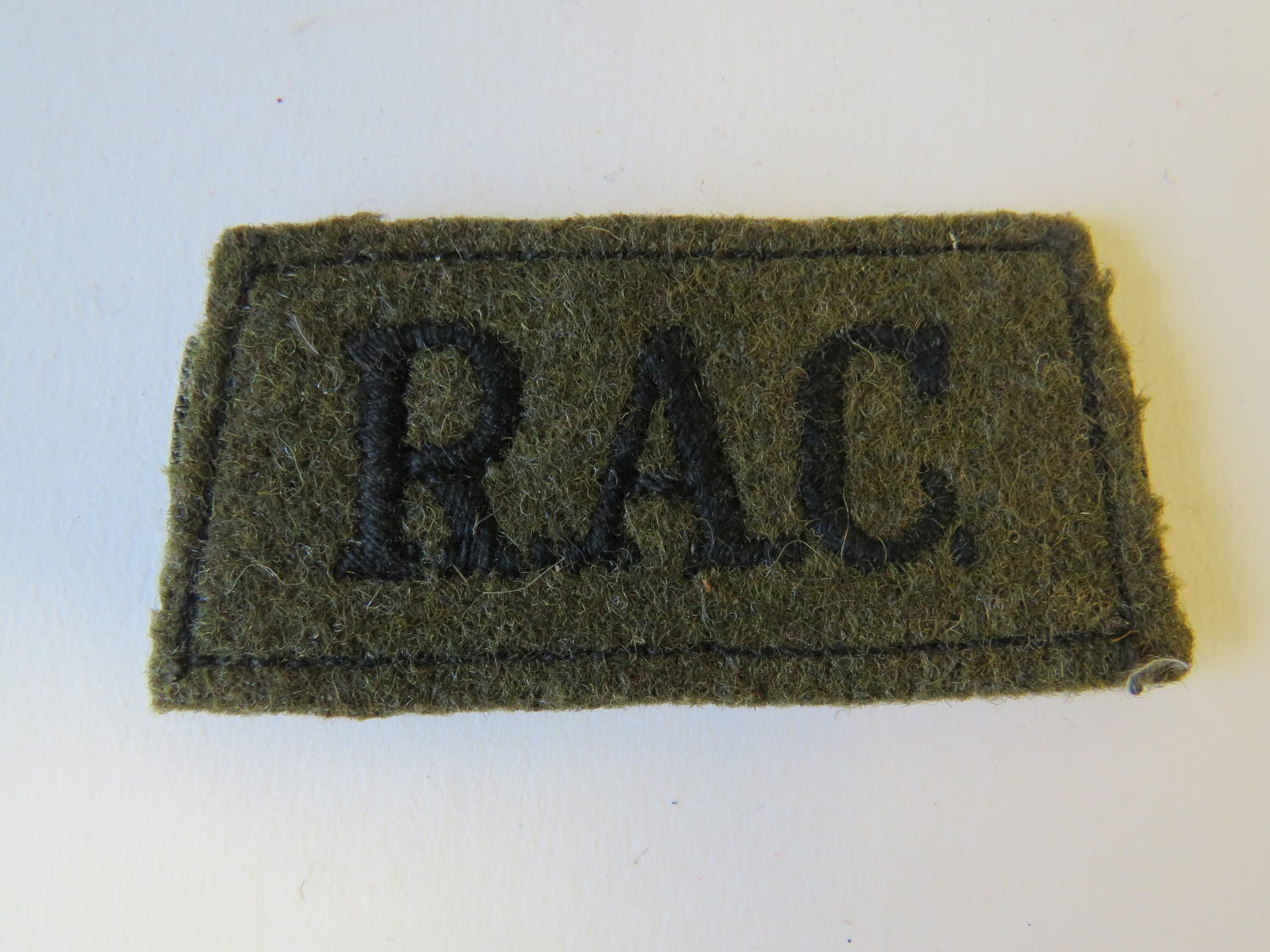 Royal Armoured Corps Slip on Title