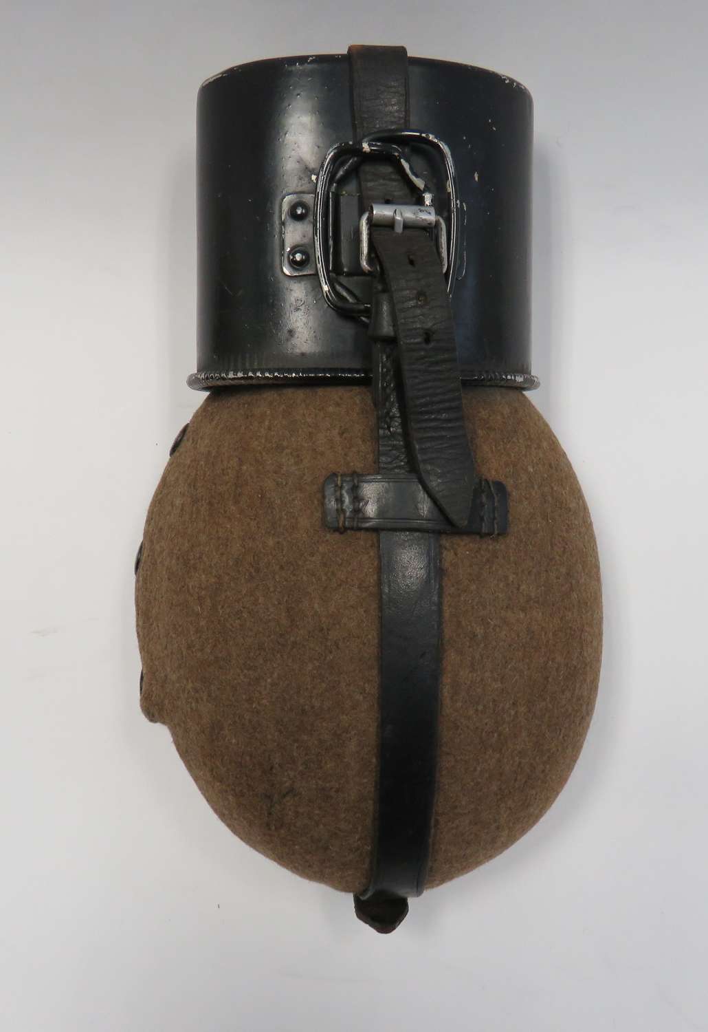 WW 2 1941 Dated German Waterbottle and Cup