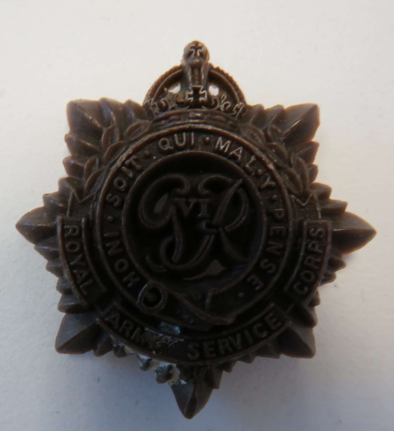 WW2 Plastic Economy R.A.S.C Cap Badge