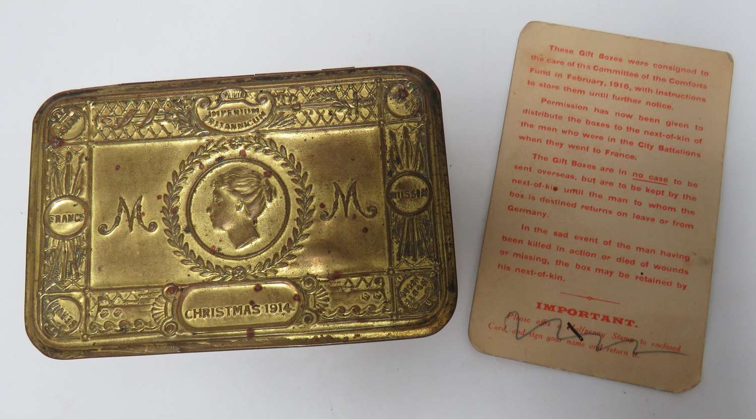 1914 Christmas Tin With Rare Next of Kin Later Issue Card
