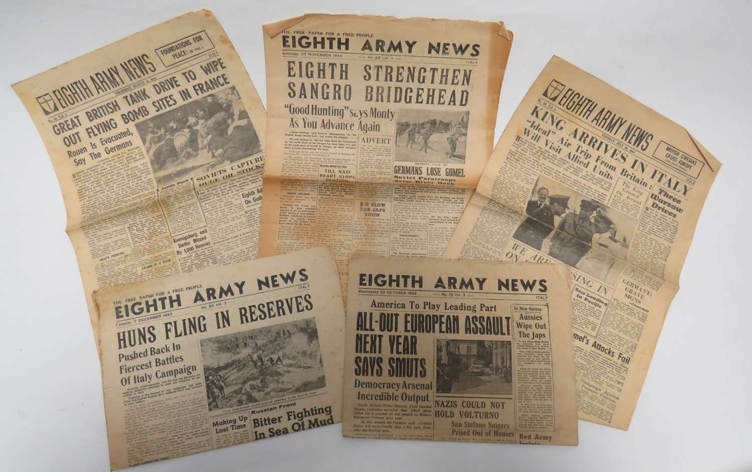 Five 8th Army News papers for WW2