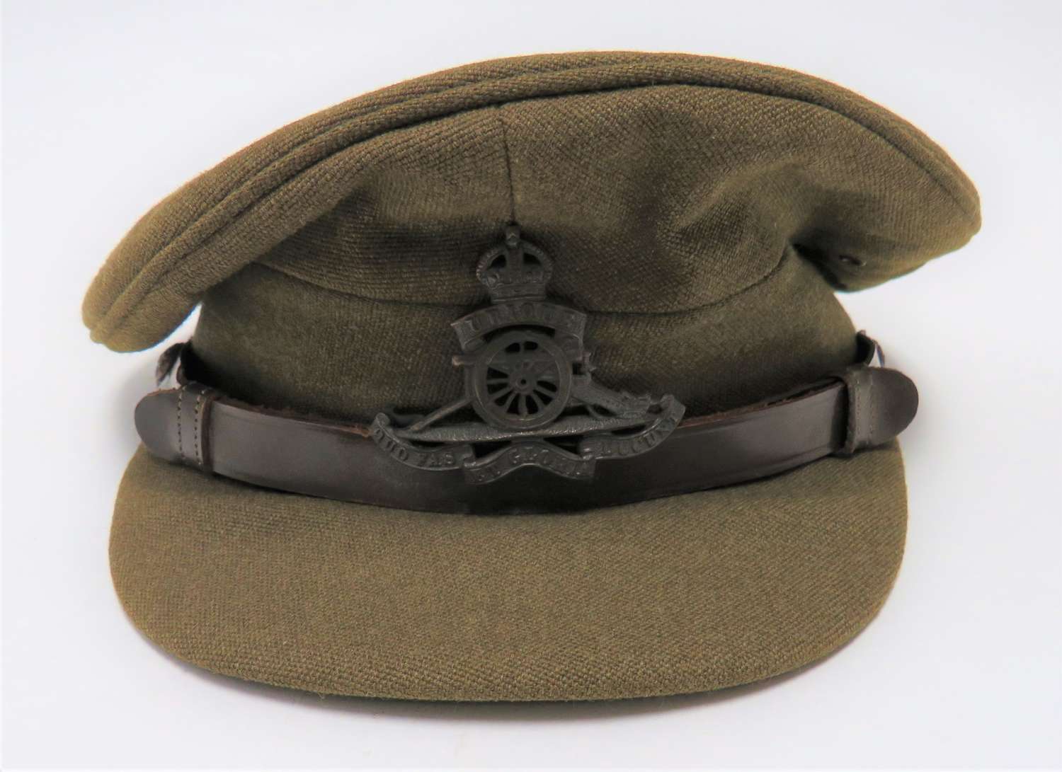 WW2 Royal Artillery Officers Service Dress Cap . Good Size