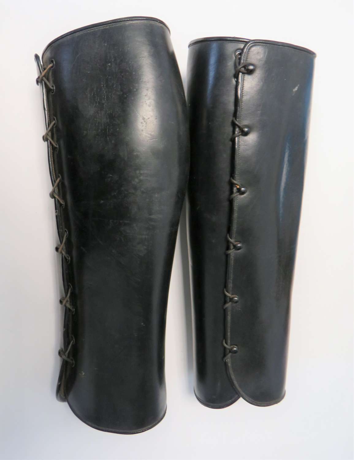 Pair of Interwar Rifle Officers Leather Gaiters