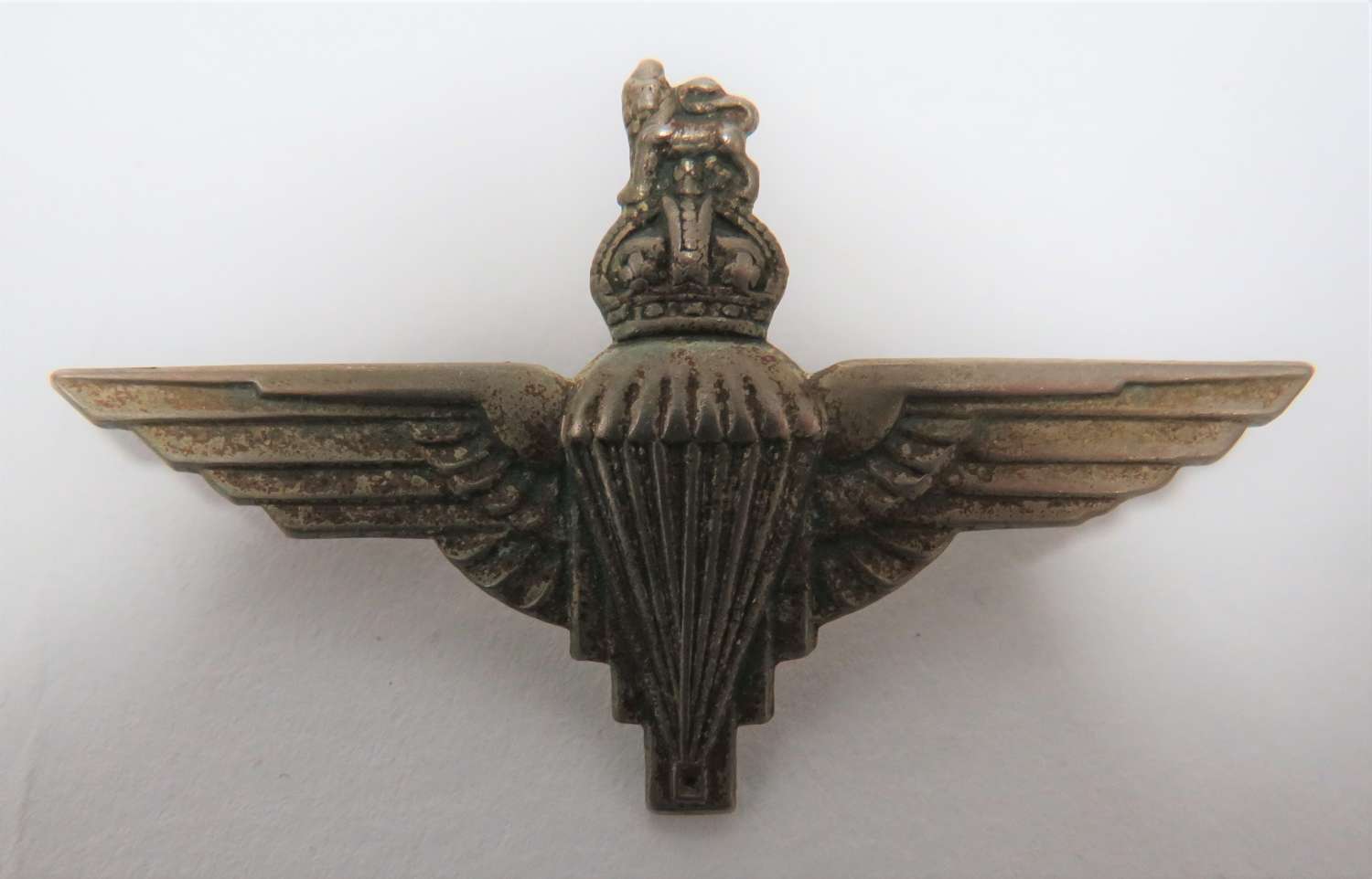 WW2 Parachute Regiment Beret Badge