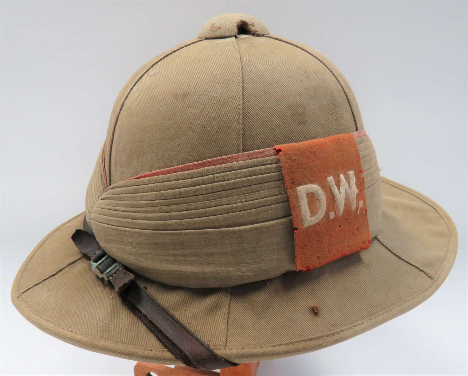 Interwar Duke of Wellingtons Reg Well Travelled Pith Helmet