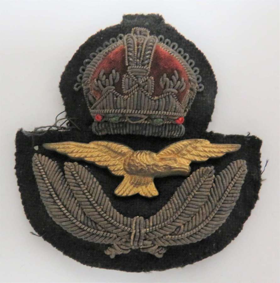 WW2 Royal Air Force Officers Cap Badge
