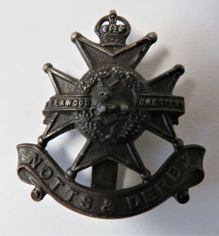 Notts and Derby Blackened Cap Badge