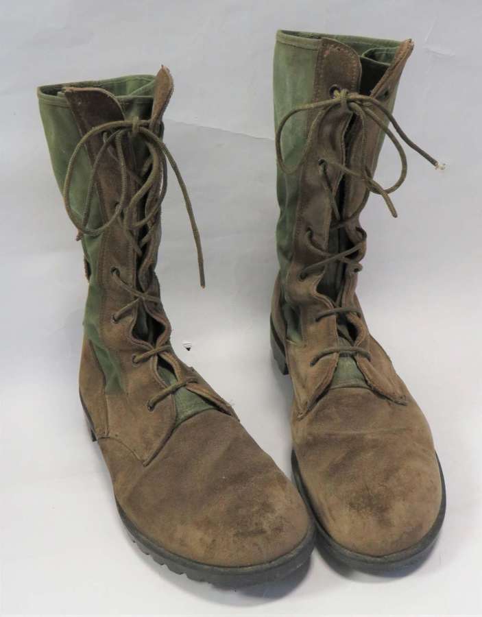 Pair Of 1944 Pattern / Post War Jungle Pattern Boots