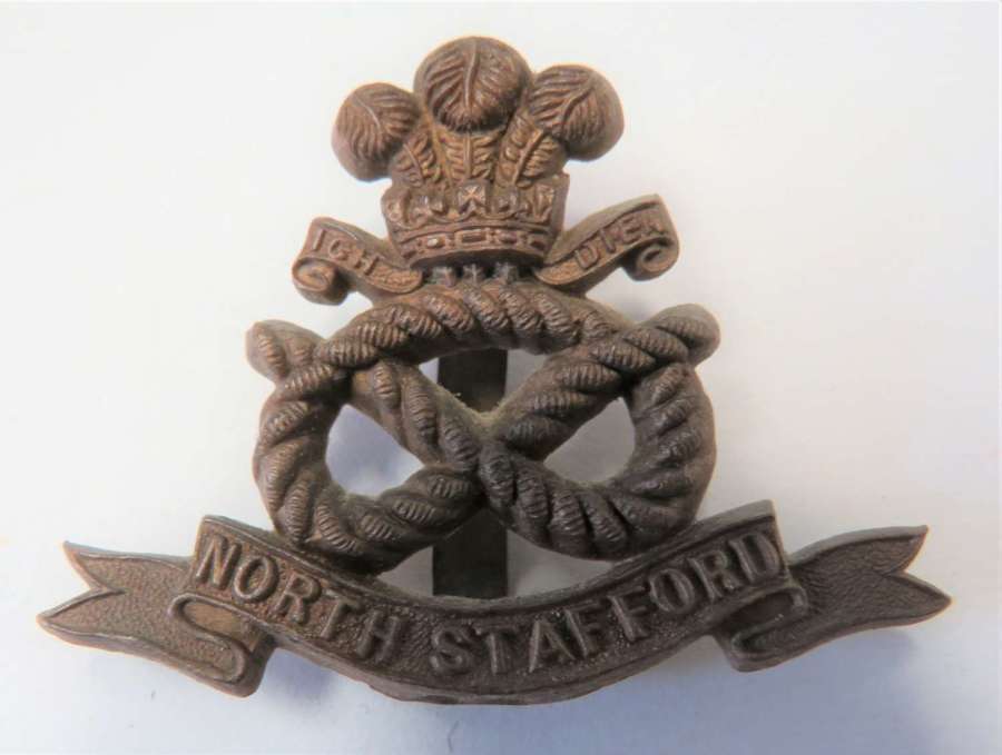 WW2 Plastic Economy North Stafford Cap Badge