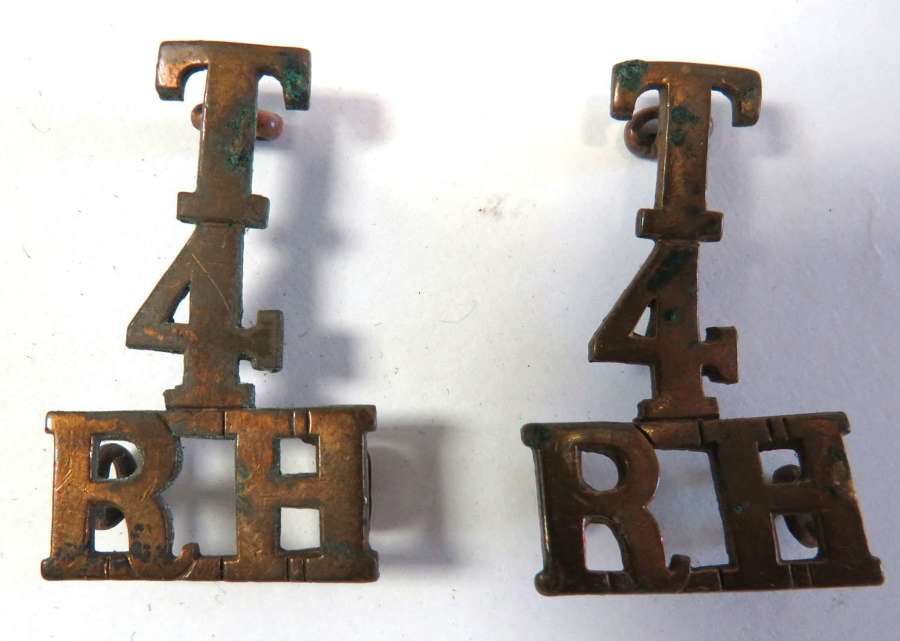 WW1 Pair of Territorial "T.4. R.H" Royal Highlanders Shoulder Titles