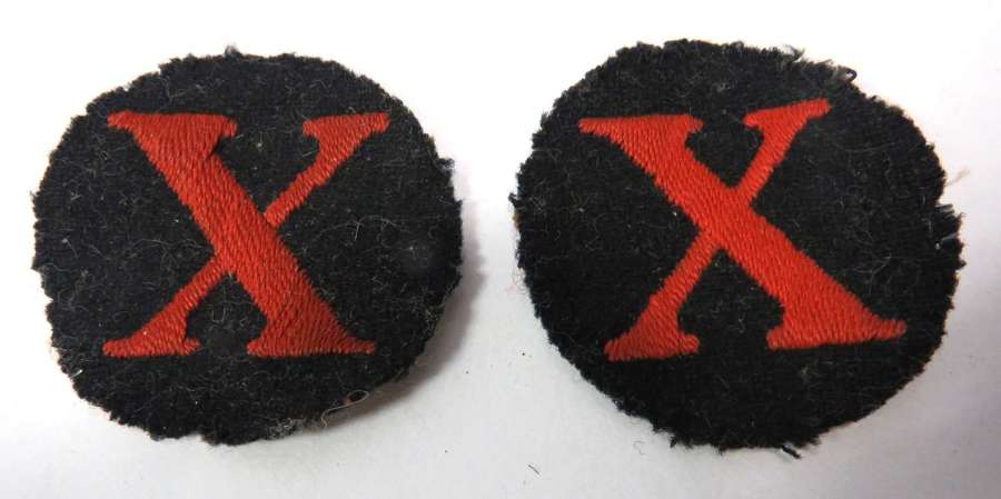 WW2 Pair of Lincolnshire Regiment Formation Badges