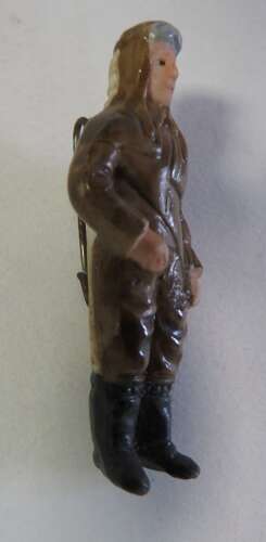WW2 German Winter Collecting Day Badge