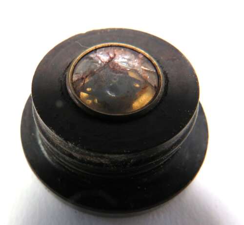 WW2 Escape and Evasion or SOE 1945 Shaving Brush and Hidden Compass