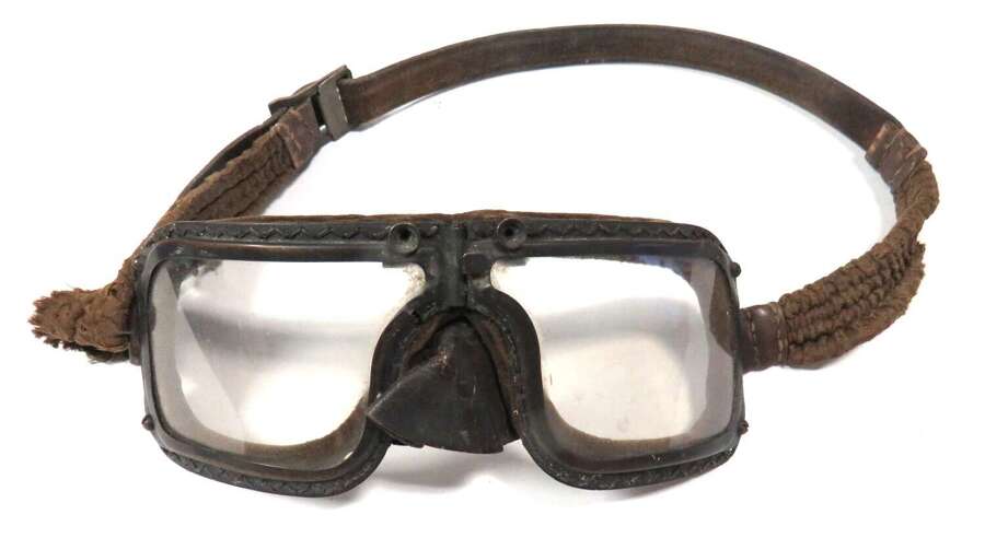 WW2 Original RAF Battle of Britain Period MK IIIA Flying Goggles Code Dated 1937.
