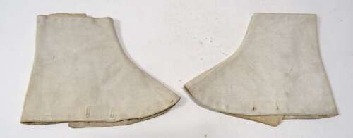 Pair of WW1 / WW2 Scottish Pattern White Spats