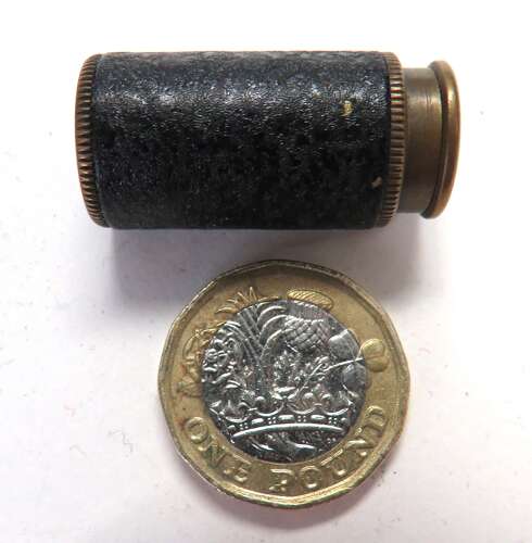 WW2 ORIGINAL S.O.E / R.A.F Escape Miniature Brass Telescope.