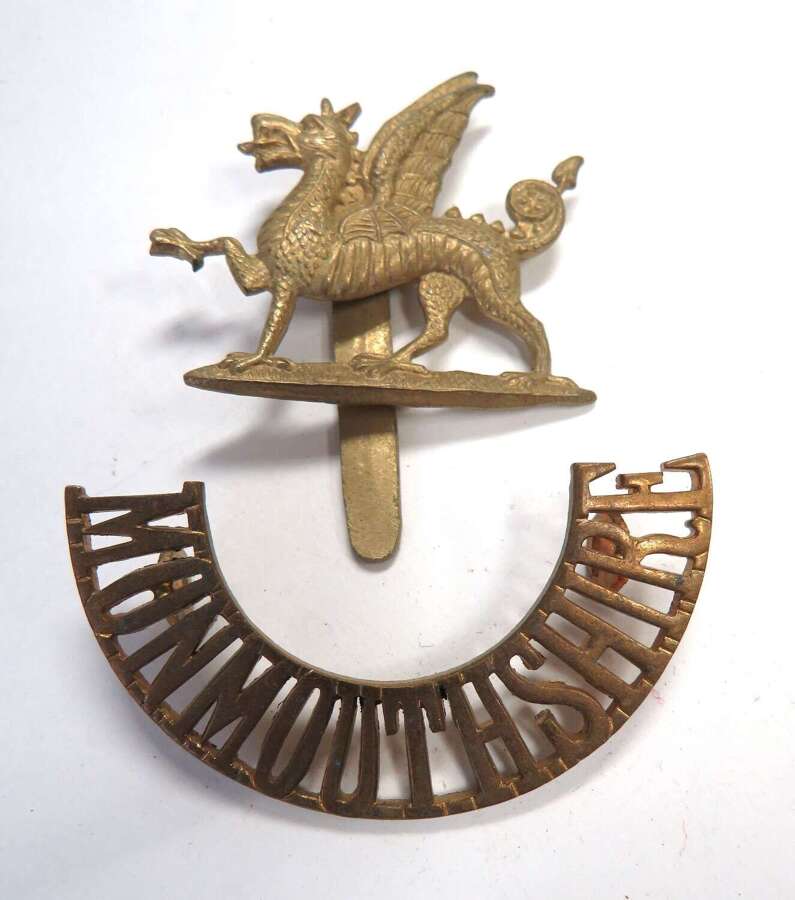 WW1 Monmouthshire Regiment Cap Badge and Shoulder Title