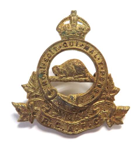 WW2 Canadian R.C.A.P.C Cap Badge