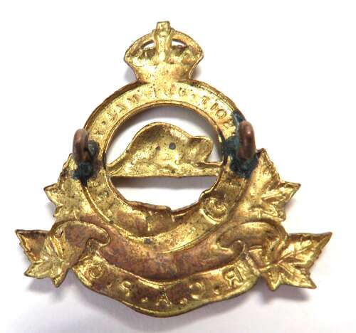 WW2 Canadian R.C.A.P.C Cap Badge