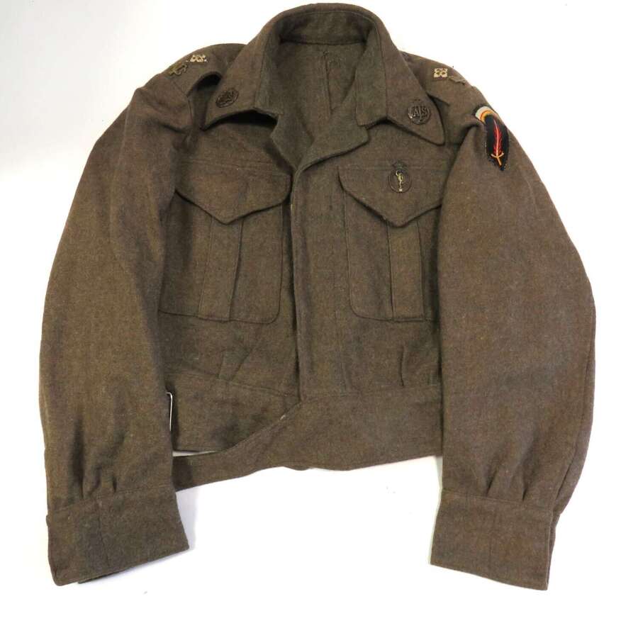 1940 Pattern A.T.S Attached Signals SHAEF Badged Officers Battledress Jacket