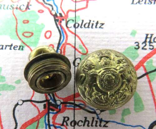 Rare WW2 Escape Cap Size General List Button Compass . Major Instone Collection