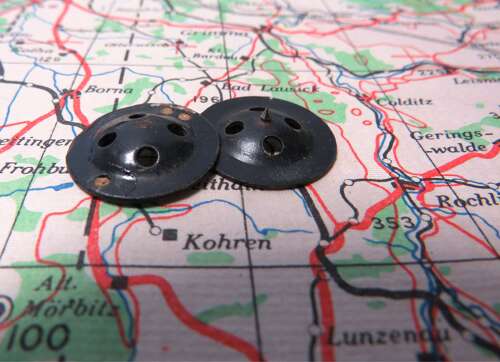 WW2 Escape Fly Button Two Part Compass . Major Instone Collection