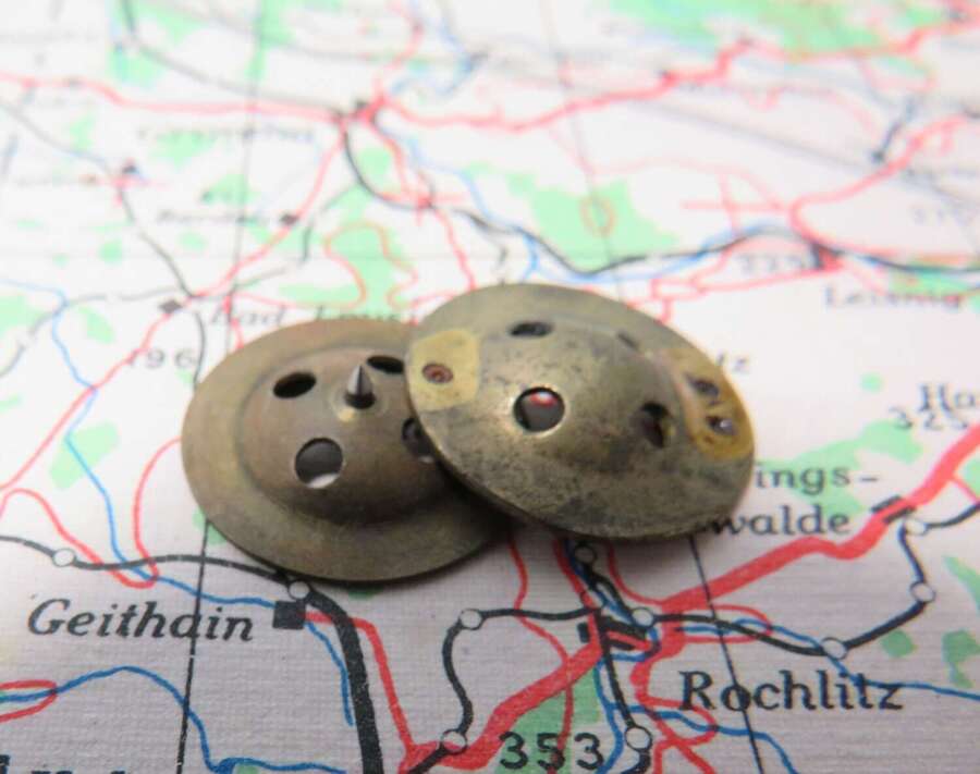 WW2 Army Issue Escape Fly Button Two Part Compass . Major Instone Collection