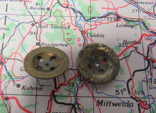 WW2 Army Issue Escape Fly Button Two Part Compass . Major Instone Collection