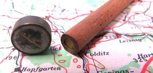 WW2 Early Pattern Small Size Escape Compass . Major Instone Collection