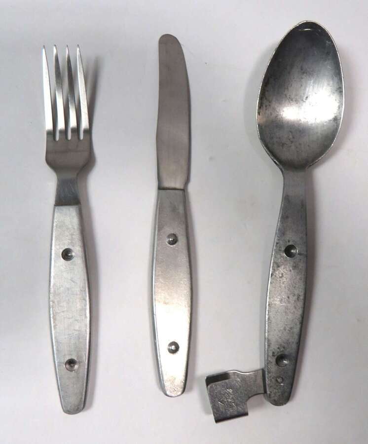 WW2 British Army Field Cutlery Set Dated 1945