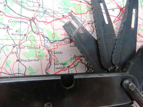 Rare WW2 S.O.E Pattern Escape & Survival Knife
