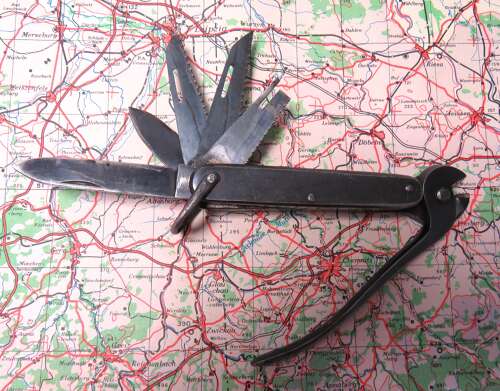 Rare WW2 S.O.E Pattern Escape & Survival Knife