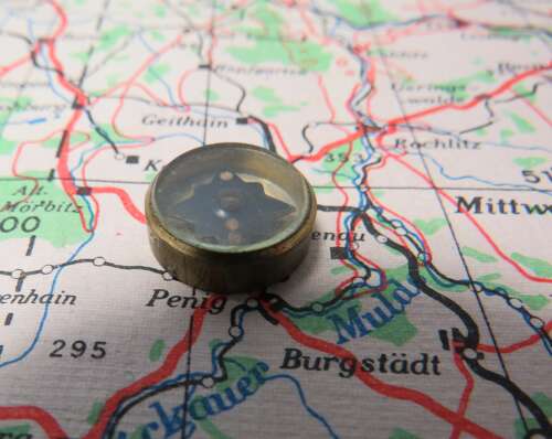 WW2 Pattern Star Spinner Escape Compass . Major Instone Collection