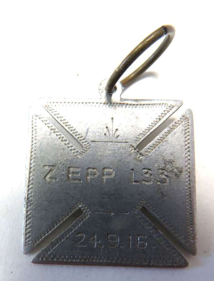 WW1 Zeppelin L33 German Airship Badge Crashed at Little Wigborough Essex 24/9/16