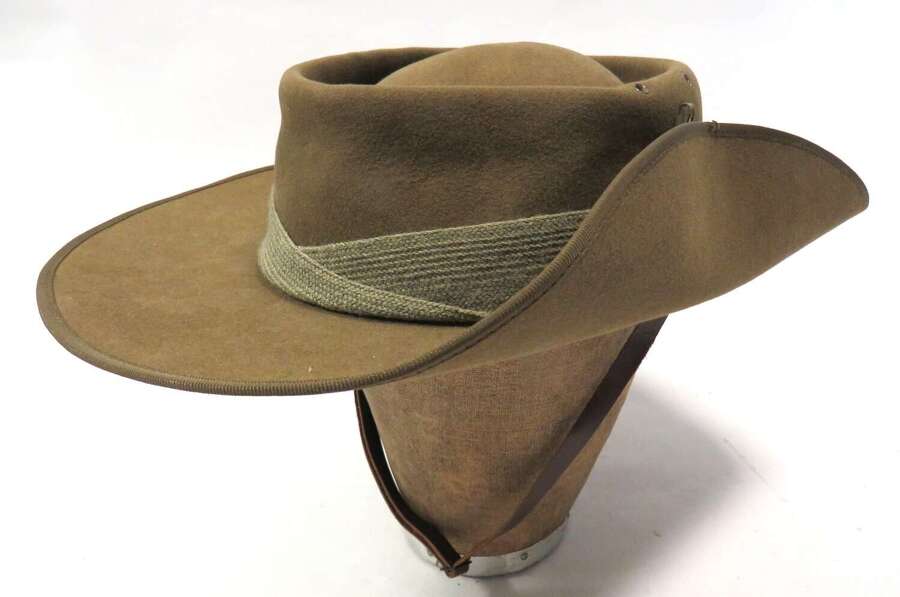 Post WW2 Australian Far East Bush (Slouch) Hat Dated 1991