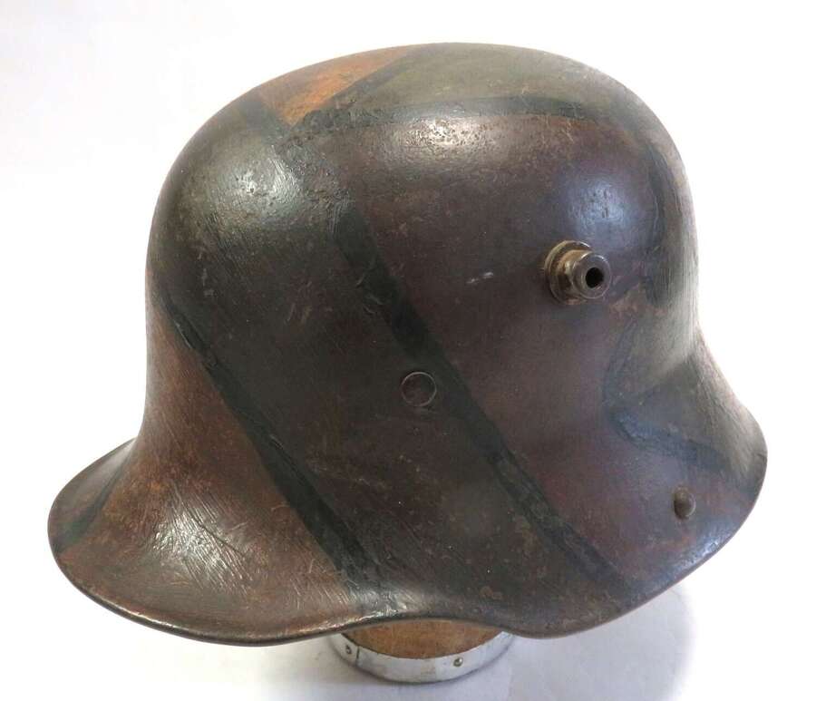 WW1 Imperial German M16 Camouflage Helmet