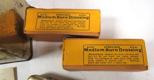 WW2 Home Front A.R.P Issue First Aid Tin and Contents