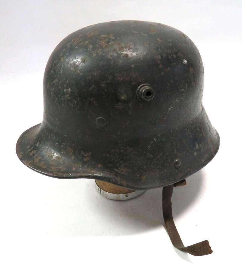 WW1 Imperial German M16 Trench Helmet