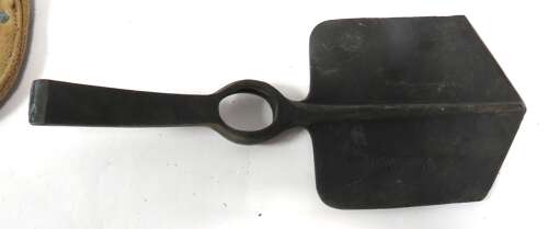 WW2 1937 Pattern Equipment Entrenching Tool Dated 1942/43
