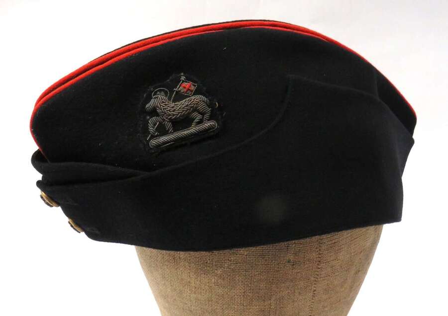 WW2 The Queens Regiment Officers Coloured Field Service Cap