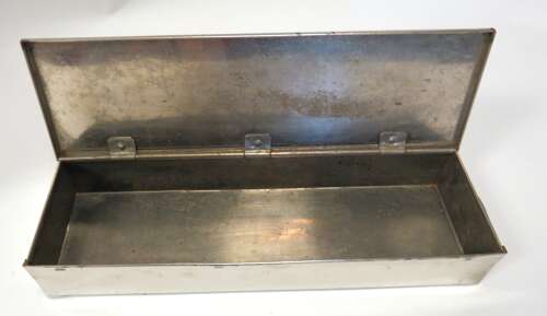 WW1 Period Private Purchase Officers Sandwich Box and Thermos Flask