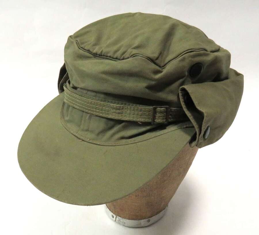 Rare 1950s British Army Cold Weather Combat Cap. Korean War Period