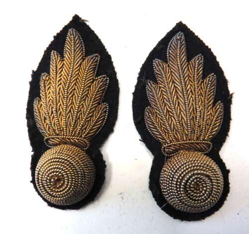 Pair of Early 20th Century Royal Artillery Officers Collar Badges
