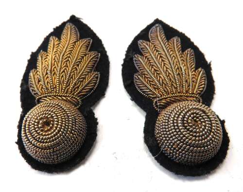 Pair of Early 20th Century Royal Artillery Officers Collar Badges